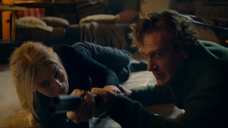 Over Your Dead Body บน Prime Video: รีวิวตลกดาร์กคู่สามีภรรยาเลือดสาด